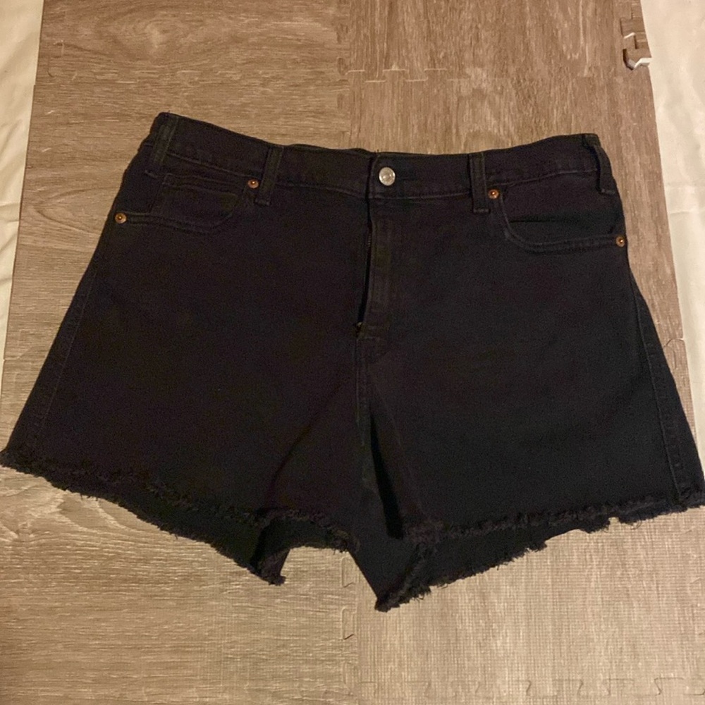 Levi signature series black shorts size 12